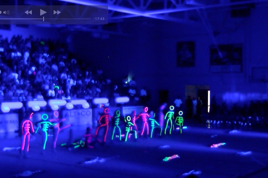 HPHS+Blacklight+Pep+Rally+2015