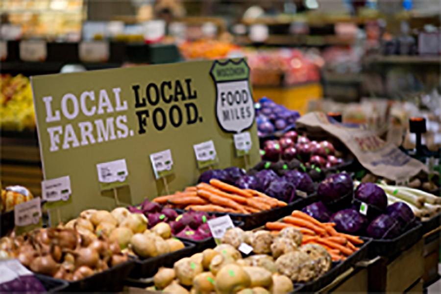 Locally+grown+and+sourced+vs.+processed+foods