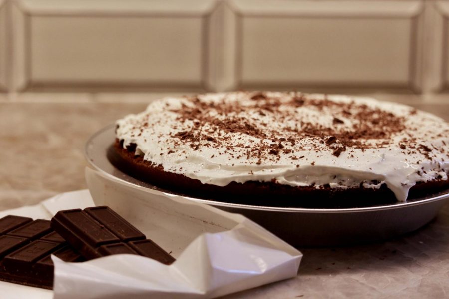 Nanas Christmas-Birthday Chocolate Cream Pie after being prepared. The pie spends at least eight hours in the fridge before it is ready to be served.